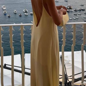 Backless Y2K Vacation Dress - Effortless Coquette Aesthetic for Stylish Getaways