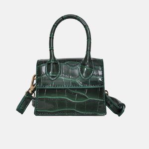 Chic Flap Solid Textured Bag for Y2K Fashion Lovers and Coquette Aesthetic Enthusiasts