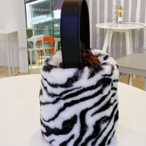 Coquette Aesthetic Fluffy Bucket Bag - Y2K Fashion Statement for Cute Outfits