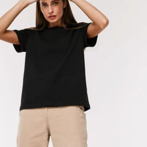 Elevate Your Style with Our Y2K Aesthetic Basic Game Loose T-Shirt for Effortless Chic