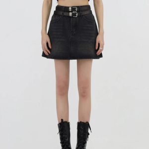 Grunge Aesthetic Double Belt Loop Denim Mini Skirt for Y2K Fashion Lovers