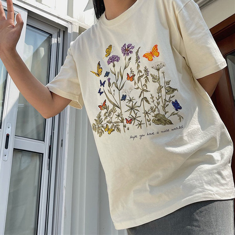 Plant Mom Aesthetic Graphic Tee - Y2K Style Cute Top for Nature Lovers