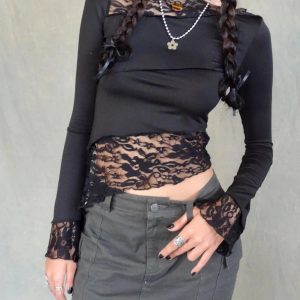 Sophia Lacework Tee: Y2K Fashion Essential for Coquette and Grunge Aesthetic Outfits