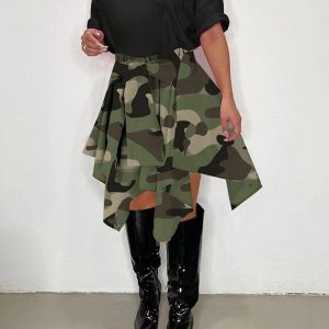 Trendy Y2K Camouflage Cargo Skirt for Grunge Aesthetic and Coquette Style Outfits