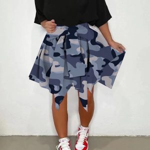 Trendy Y2K Camouflage Cargo Skirt for Grunge Aesthetic and Coquette Style Outfits