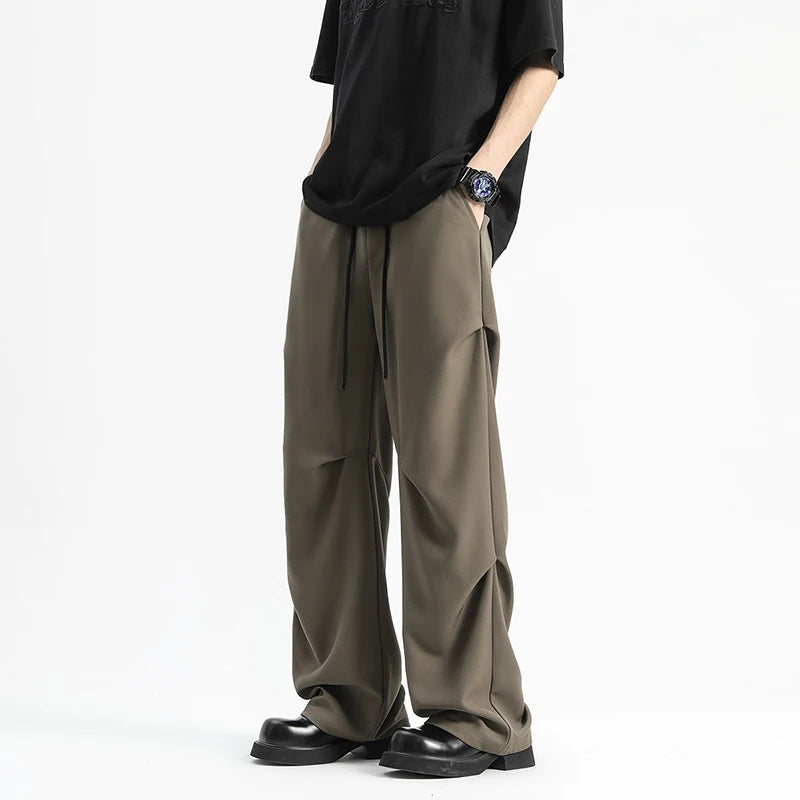 Trendy Y2K Cargo Pants with Functional Side Flaps for a Chic Grunge Aesthetic Look