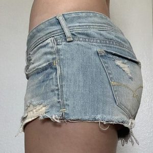 Trendy Y2K Low-Rise Frayed Denim Shorts for a Chic Grunge Aesthetic Look