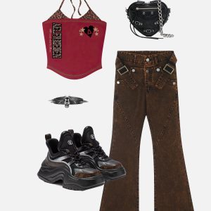 Trendy Y2K Washed Jeans for a Chic Grunge Aesthetic Look