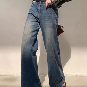 Vintage Blue Wash Y2K Flare Boyfriend Jeans for a Retro Aesthetic Look