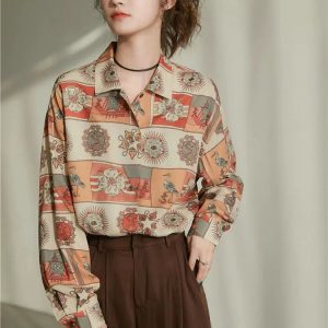 Vintage Figured Grandmacore Aesthetic Shirt - Y2K Inspired Cozy Fashion Top