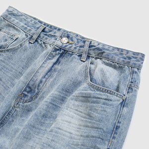 Vintage-Inspired Loose Ripped Jeans for Y2K Aesthetic and Grunge Style Outfits