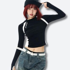 Y2K Aesthetic Long Sleeve Top - Comfy Cute Hoodie for Grunge and Coquette Styles