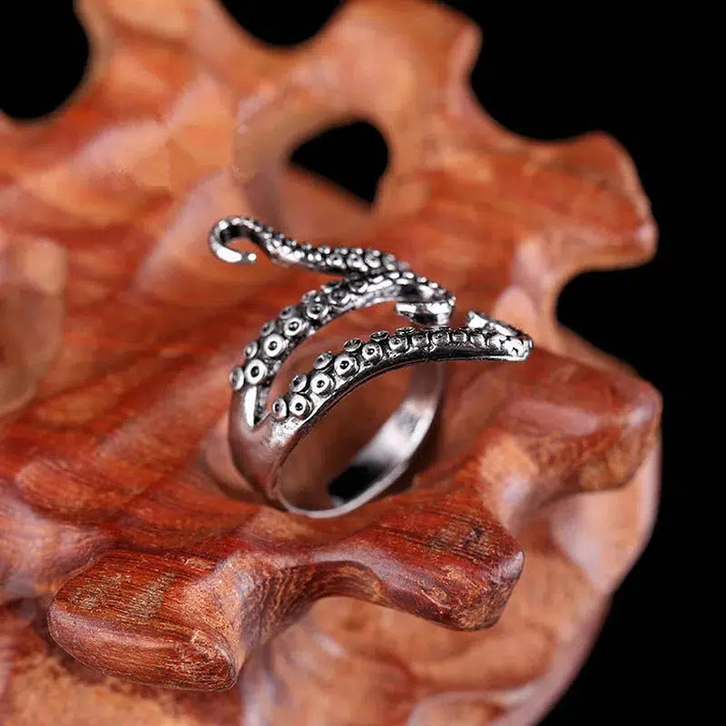 Y2K Aesthetic Octopus Ring - Cute Jewelry for Coquette and Grunge Styles