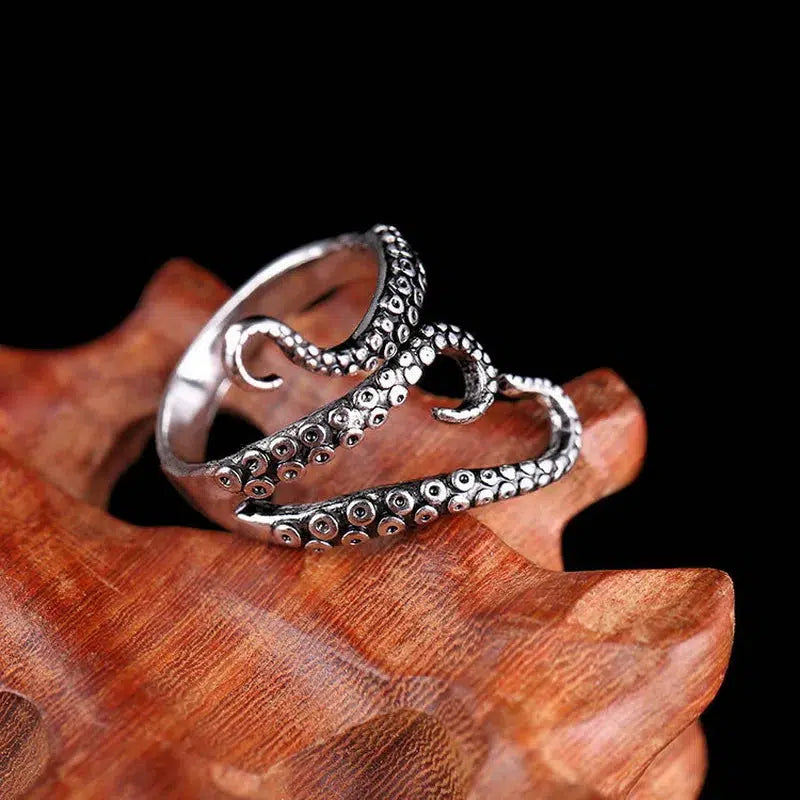 Y2K Aesthetic Octopus Ring - Cute Jewelry for Coquette and Grunge Styles