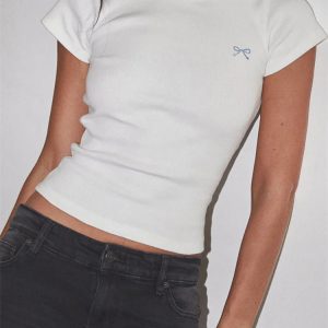 Y2K Coquette Style Bow Basic Tee - Cute Top for Aesthetic Outfits and Everyday Wear