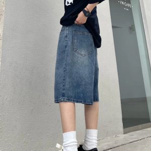 Y2K Vintage Baggy Women's Jorts for Retro Aesthetic Outfits and Comfy Summer Style