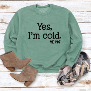 Yes I'm Cold Y2K Hoodie - Comfy Grunge Aesthetic Sweatshirt for Cozy Outfits