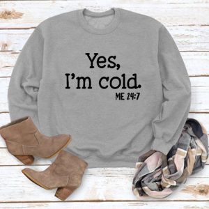 Yes I'm Cold Y2K Hoodie - Comfy Grunge Aesthetic Sweatshirt for Cozy Outfits